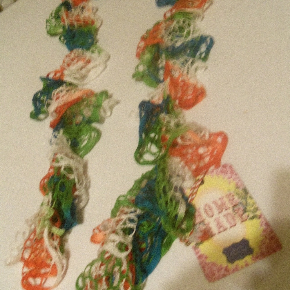 🎀🎀🎀Handmade Scarf🎀🎀🎀 - Picture 3 of 3
